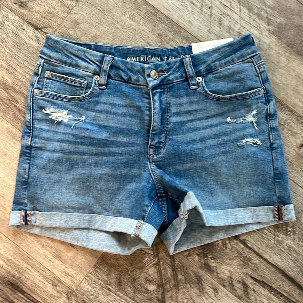 NWT American Eagle jean shorts